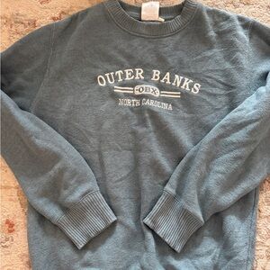 Outerbanks embroidered crewneck